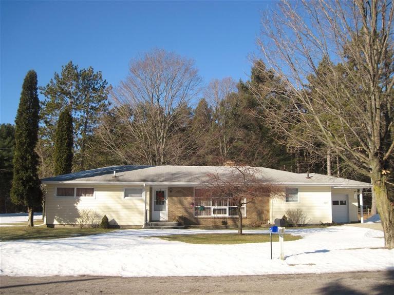 8846 Aura St, Kaleva, MI 49645 - photo 1