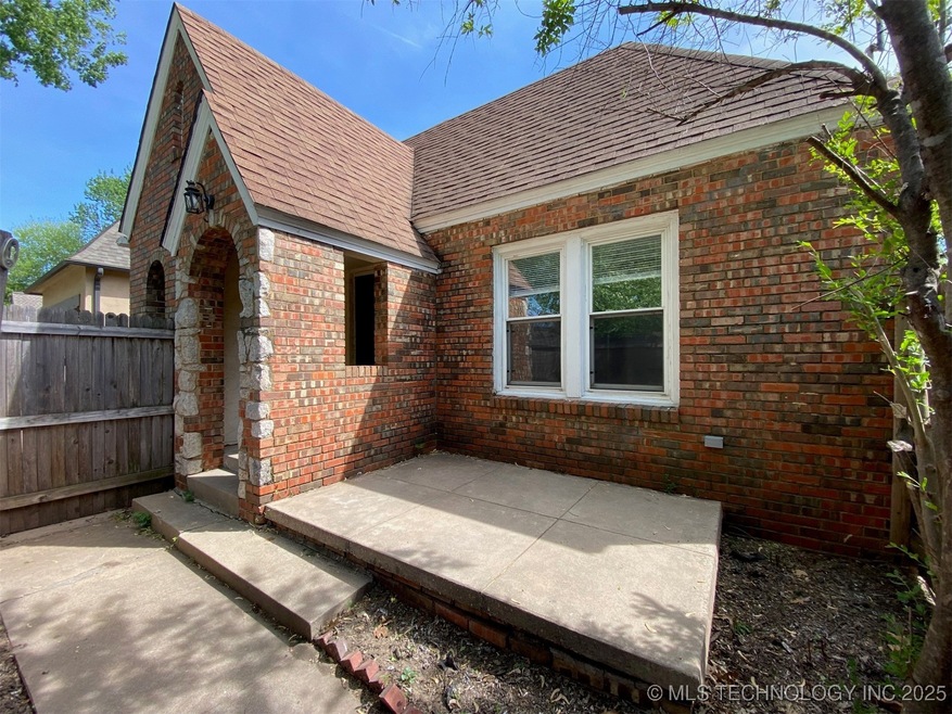 1106 E 36th St, Tulsa, OK 74105 - photo 1