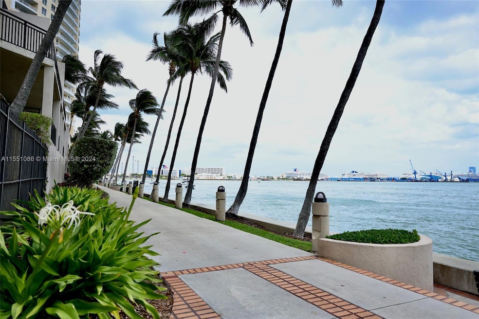 Sold $266,000 • Co-Listing Agent