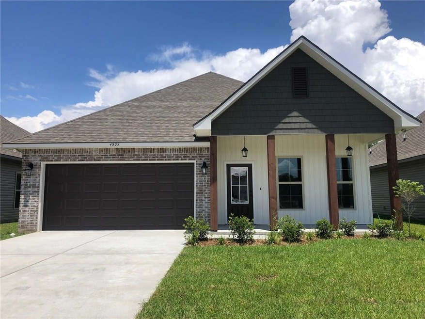 4909 Park Shore Dr, Marrero, LA 70072 - photo 1