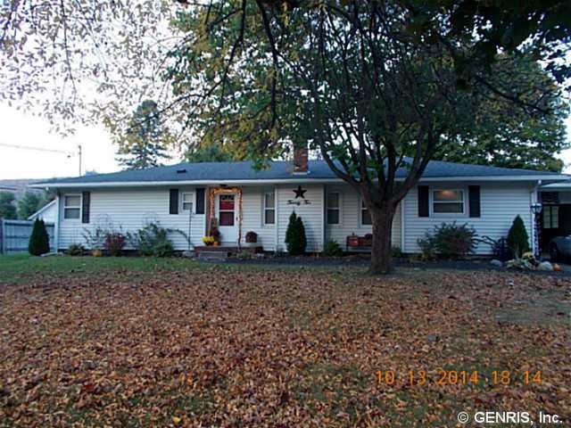 Exterior Front House sits very nicely back off fro