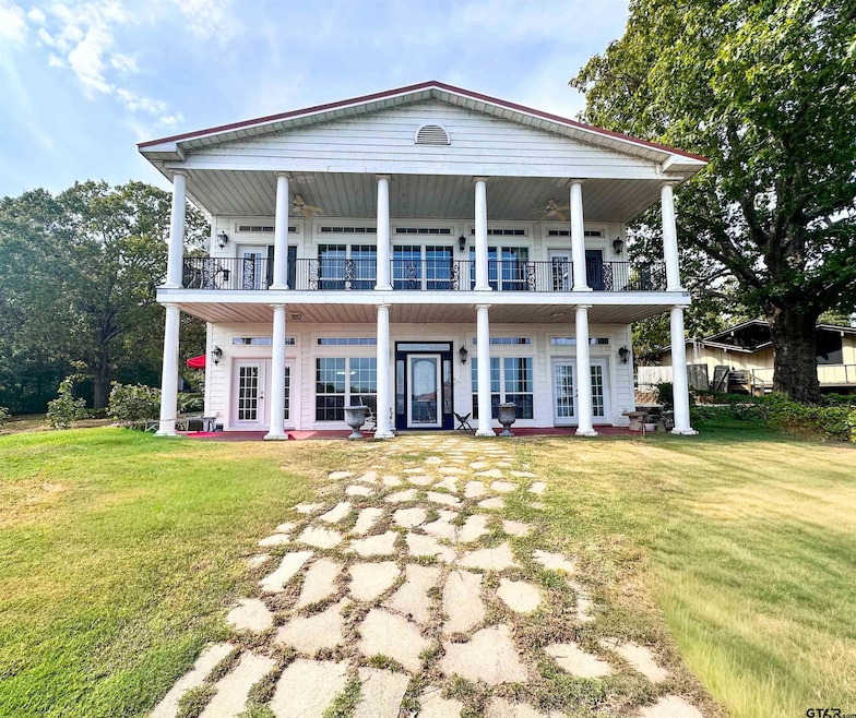 For Sale $799,000 • Co-Listing Agent