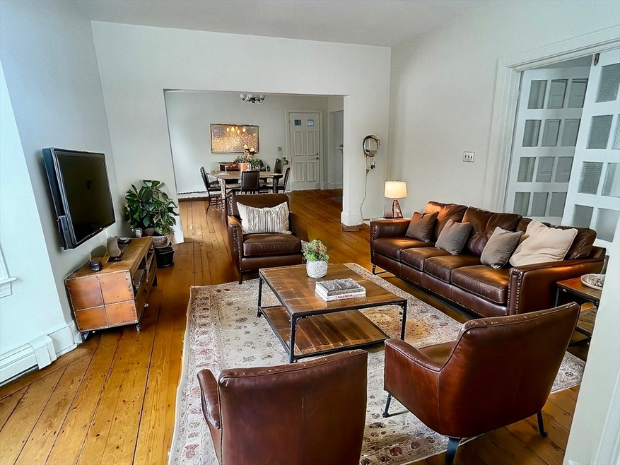 198 Franklin St unit A, Stoneham, MA 02180 - photo 1