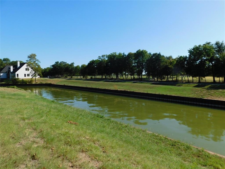L 484 Canal St, Corsicana, TX 75109 - photo 1