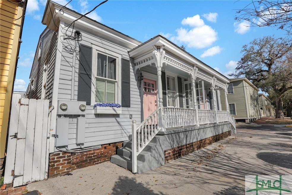 621 E Broad St, Savannah, GA 31401 - photo 1