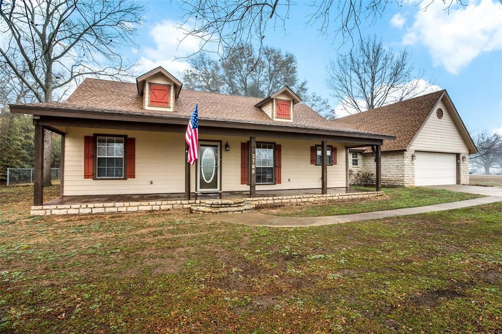 3700 Quail Run, Granbury, TX 76049 - photo 1