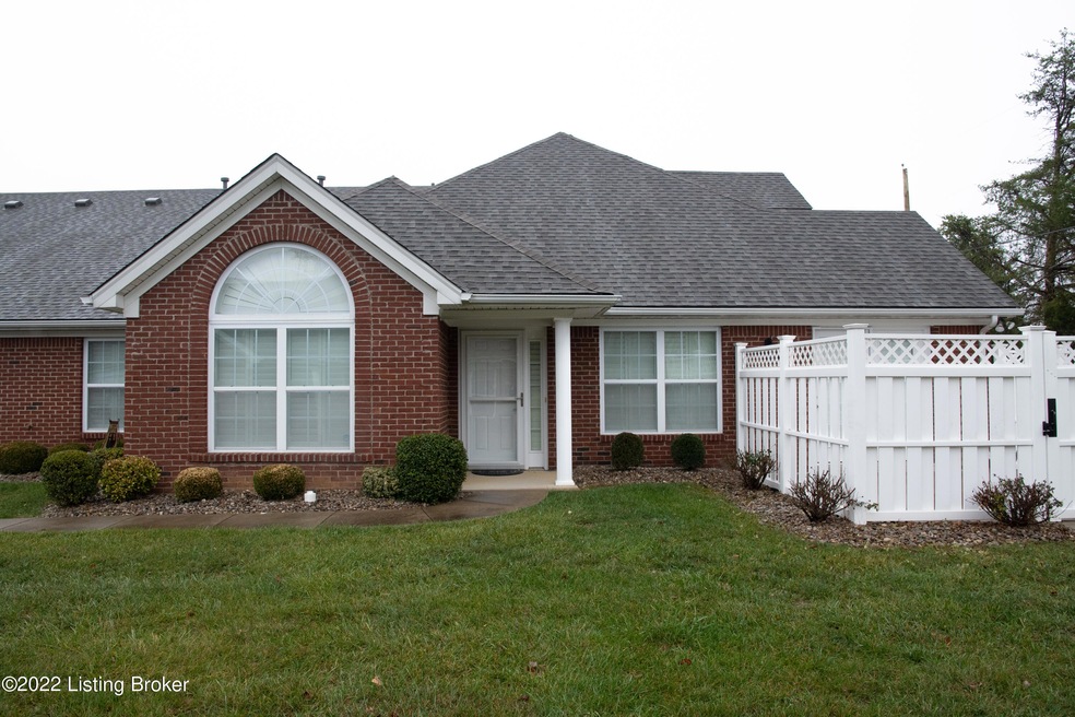 10720 Glenmary Springs Dr, Louisville, KY 40291 - photo 1