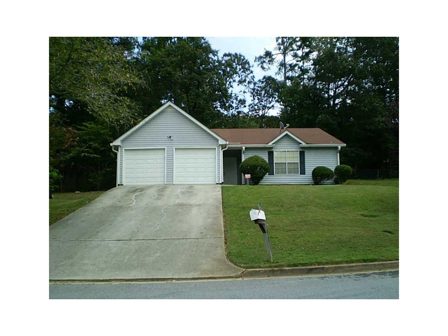 Exterior Front. Great Front Yard