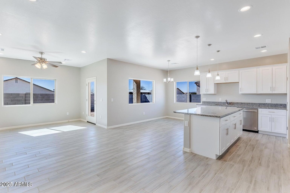 3745 N Kiami Dr, Eloy, AZ 85131 - photo 1