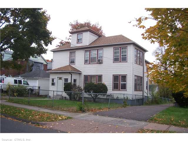 83 Pembroke St unit 85, Hartford, CT 06112 - photo 1
