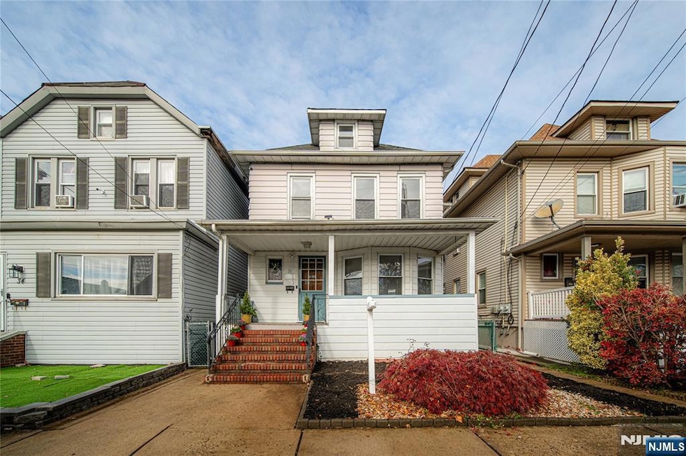 30 E 2nd St, Clifton, NJ 07011 - photo 1