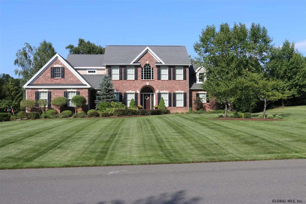 782 Waldens Pond Rd, Albany, NY 12203 - photo 1