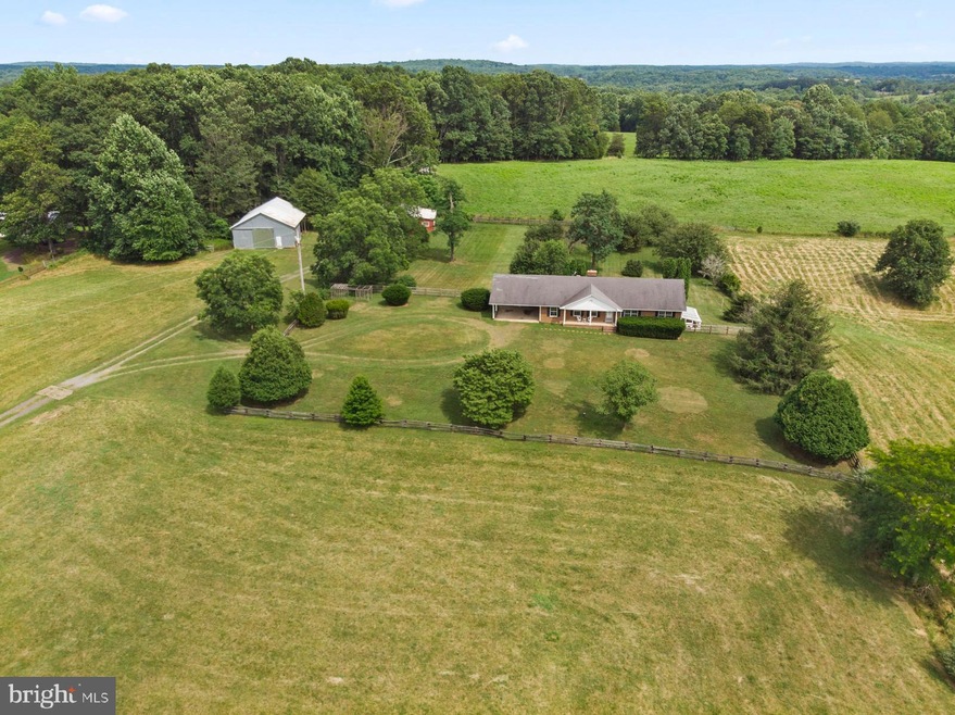 76 Battle Mountain Rd, Amissville, VA 20106 - photo 1