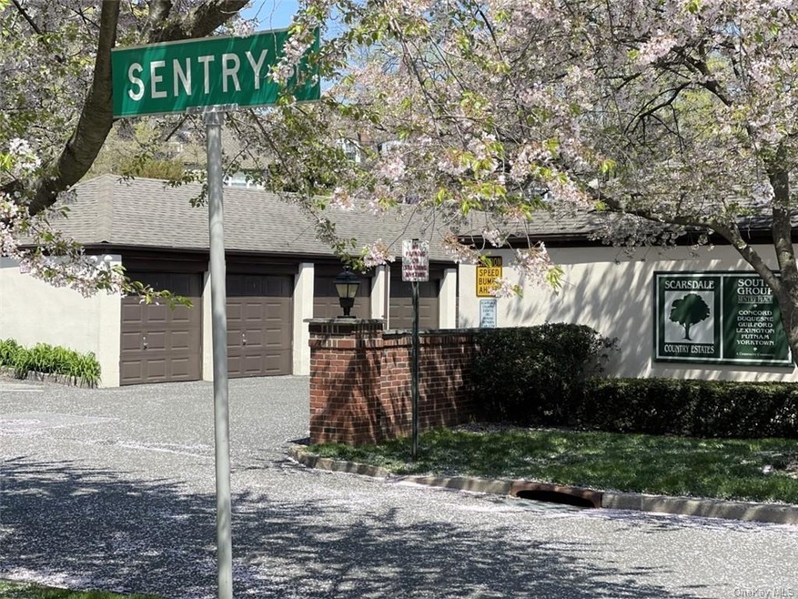 5 Sentry Place unit 1A, Scarsdale, NY 10583 - photo 1