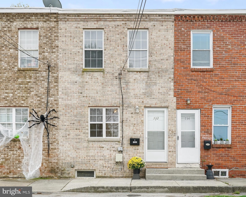 732 Clark St, New Castle, DE 19720 - photo 1