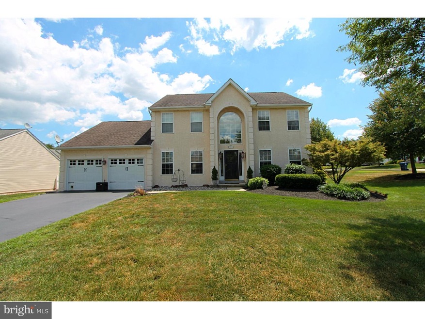 396 Buckingham Cir, Harleysville, PA 19438 - photo 1