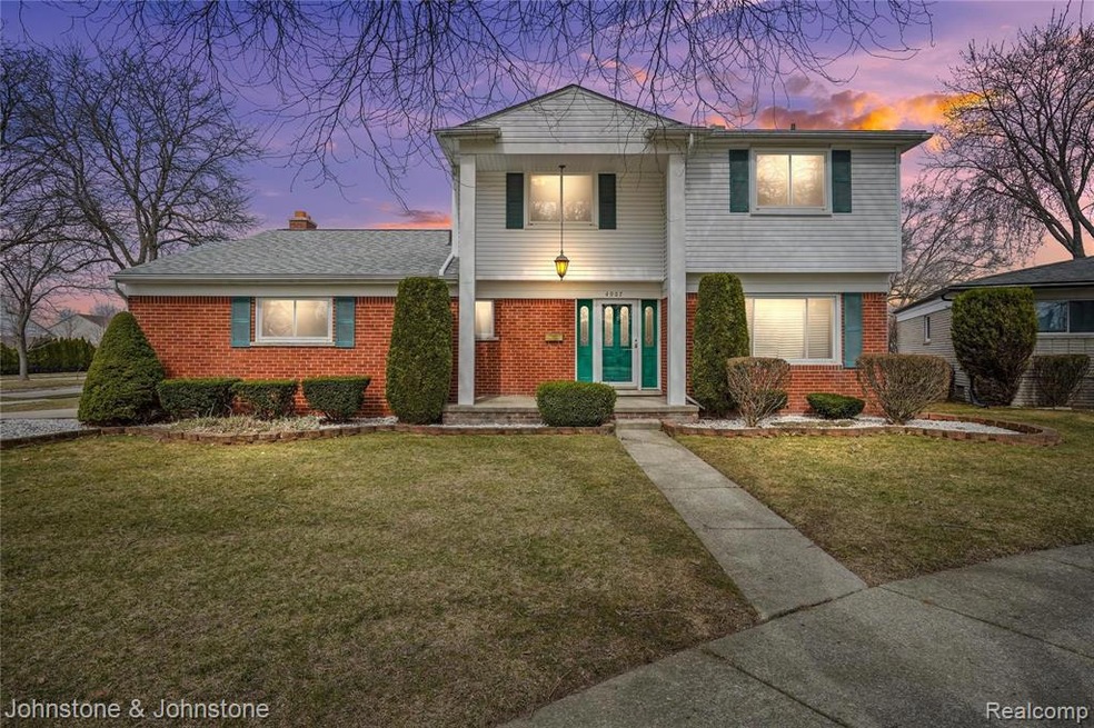 4907 Bates Court Warren - 05 (2).jpg