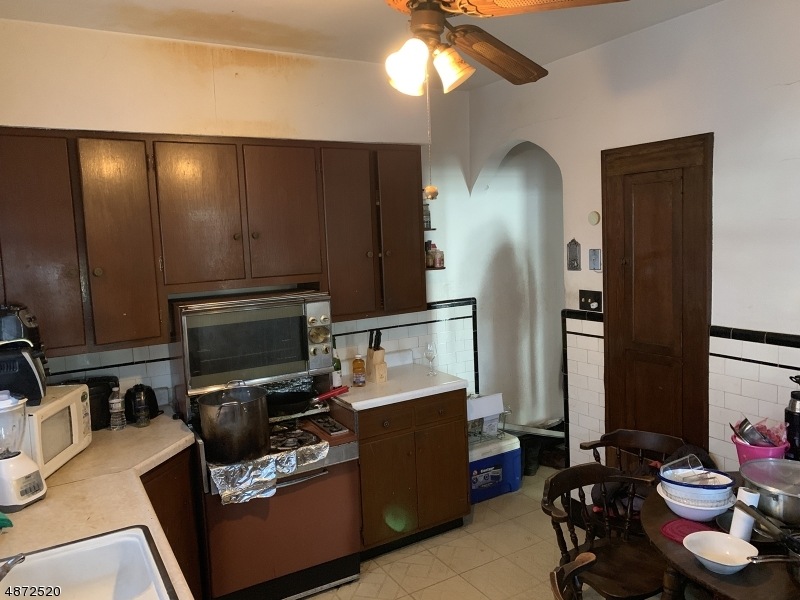 507-9 Mcmichael Place, Hillside, NJ 07205 - photo 1