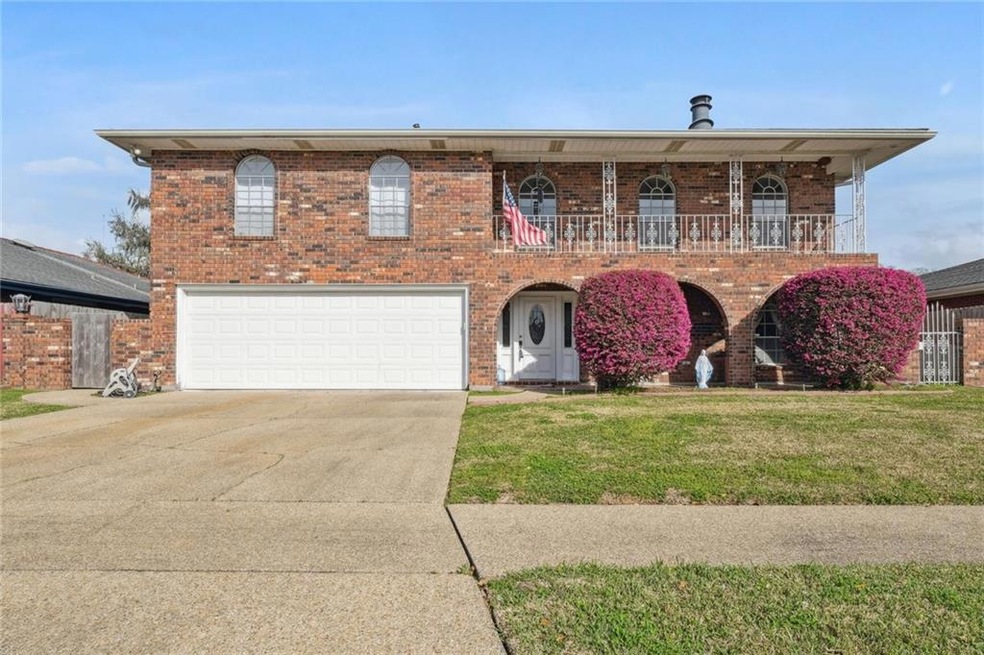 4009 Ellen Dr, Marrero, LA 70072 - photo 1