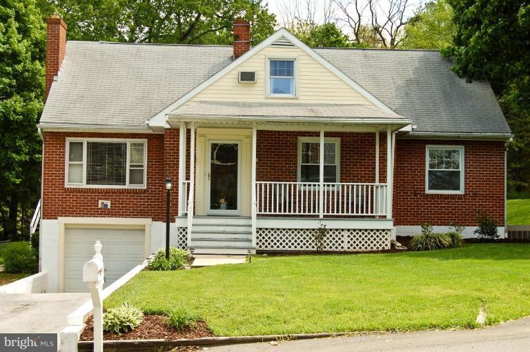 11801 Clearview Rd, Hagerstown, MD 21742 - photo 1