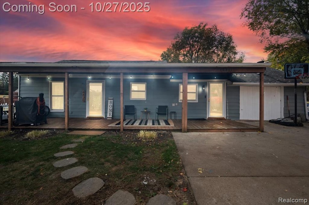 Under Contract $245,000