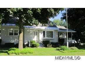 144 floyd ave