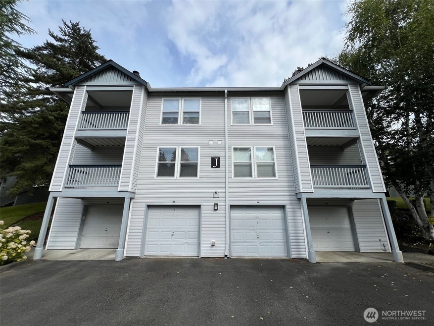 33020 10th Ave SW unit J302, Federal Way, WA 98023 - photo 1