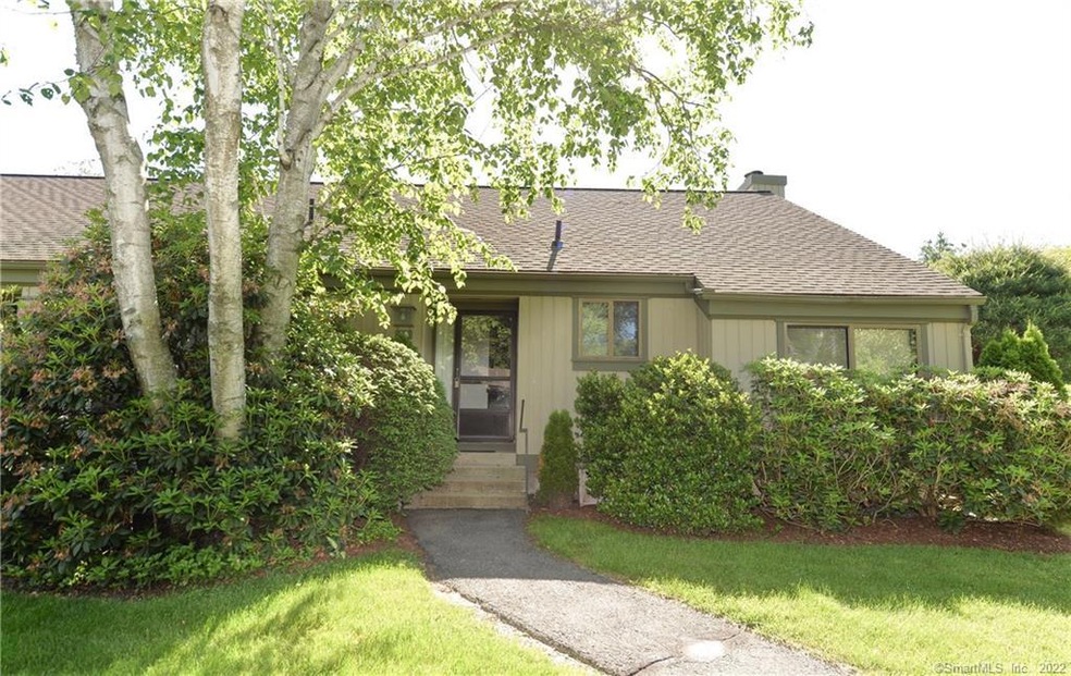 1 Heritage Cir unit B, Southbury, CT 06488 - photo 1