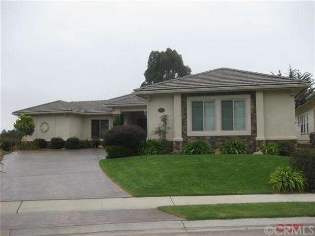 Beautiful curb appeal with stamped concrete drivew