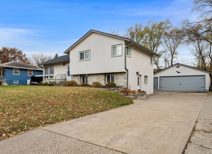 For Sale $314,999 • Co-Listing Agent