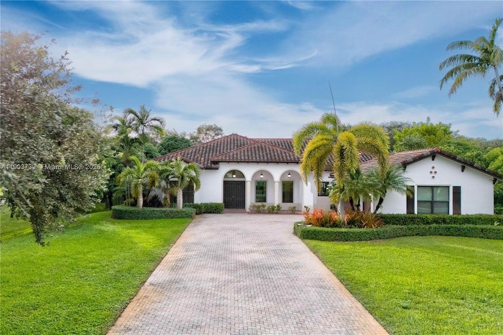 Under Contract $1,558,000 • Co-Listing Agent