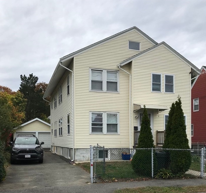 143 Farrington St unit 2/F, Quincy, MA 02170 - photo 1