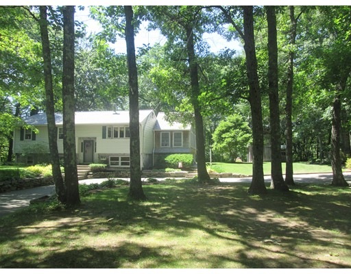 377 Dudley Oxford Rd, Dudley, MA 01571 - photo 1