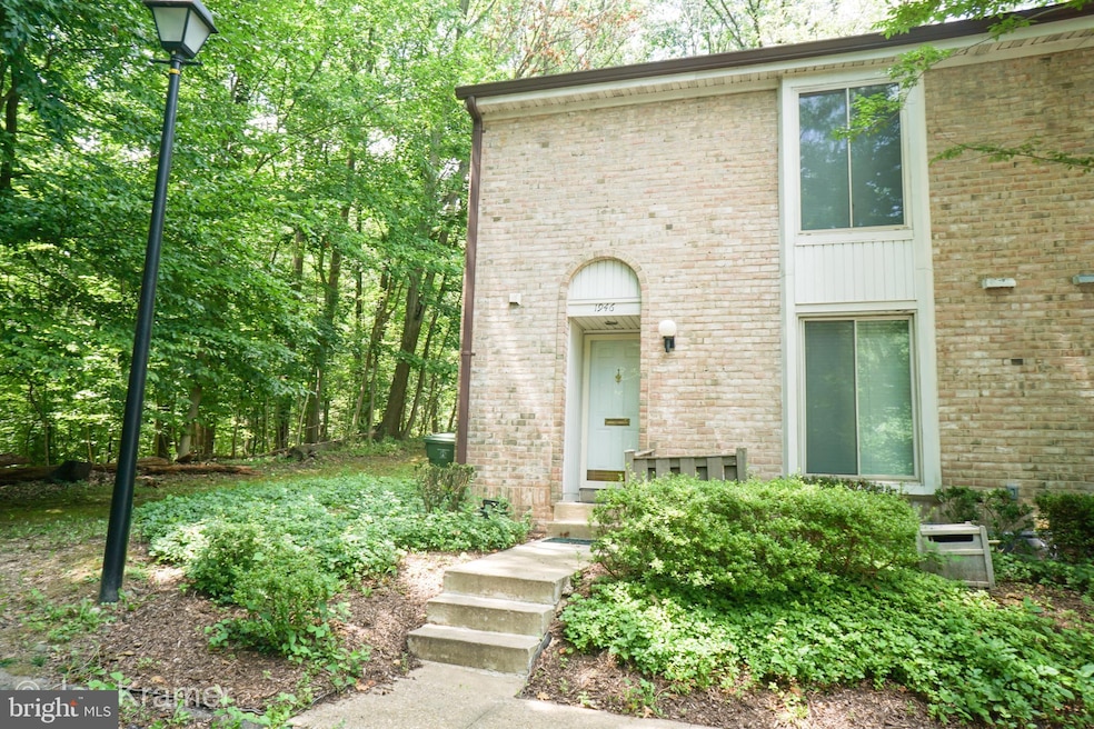 1946 Greenhaven Dr, Baltimore, MD 21209 - photo 1