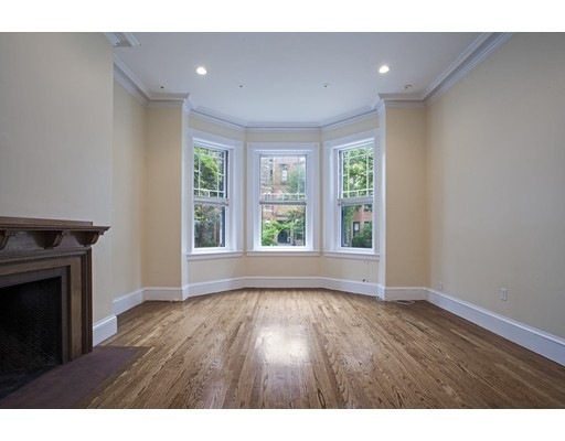 380 Marlborough St unit D, Boston, MA 02115 - photo 1