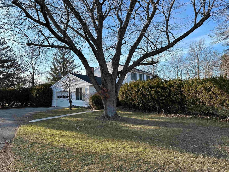 920 N Main St, Geneva, IN 46740 - photo 1