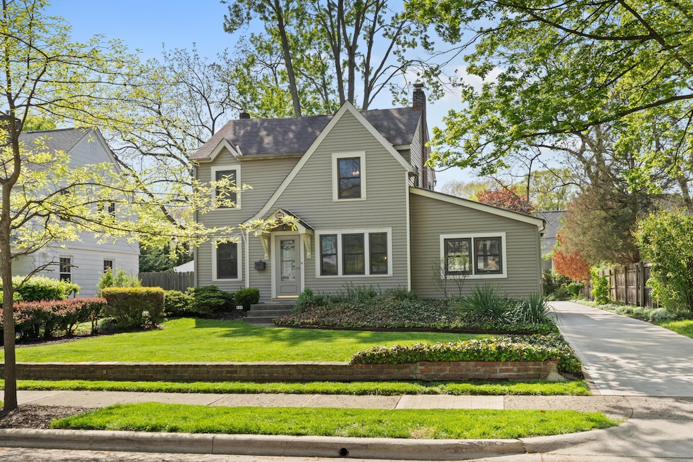 949 S Cassingham