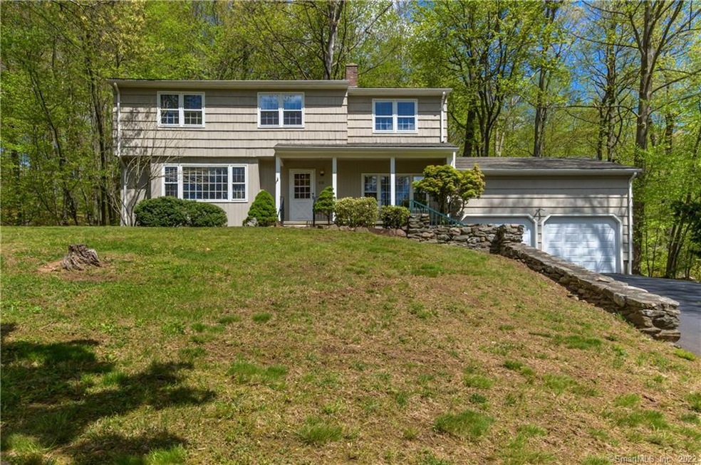 233 Magee Dr, Hamden, CT 06514 - photo 1