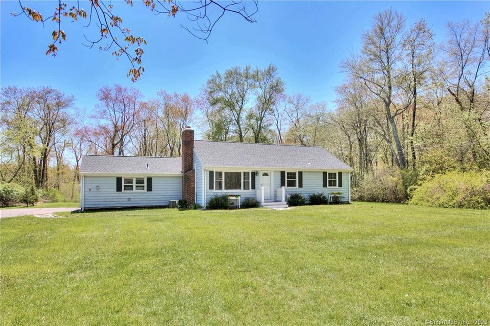 99 Westport Rd, Wilton, CT 06897 - photo 1