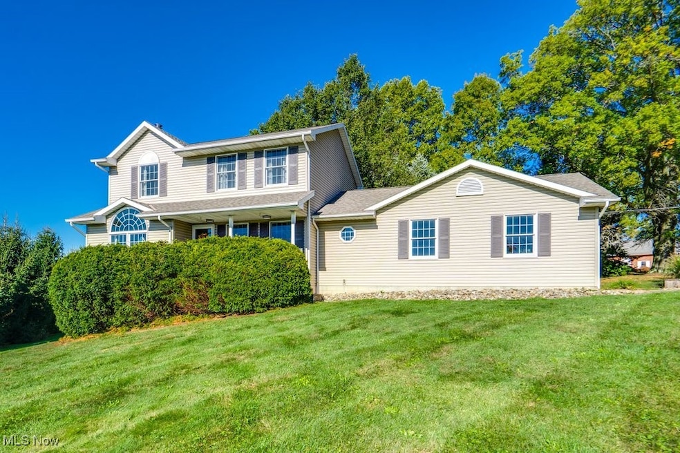 2662 Mount Eaton Rd, Orrville, OH 44667 - photo 1