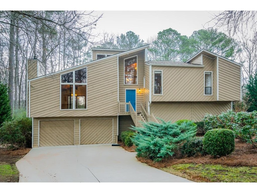 YOU MUST SEE THE INSIDE OF THIS BEAUTIFUL FOUR BED