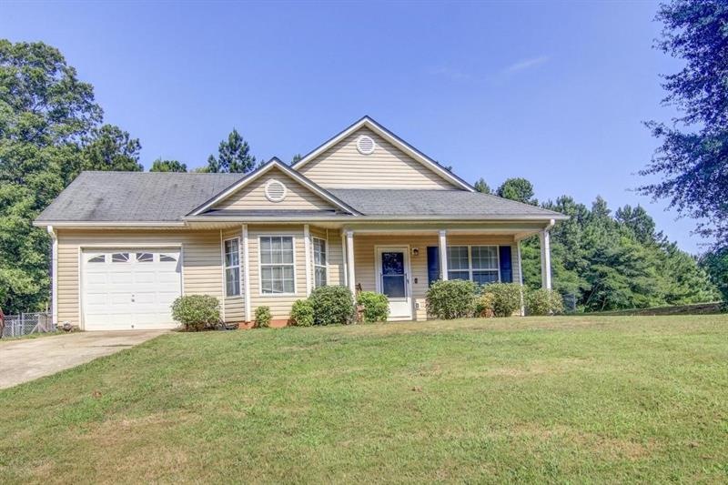 60 Summer Breeze Ct, Covington, GA 30014 - photo 1