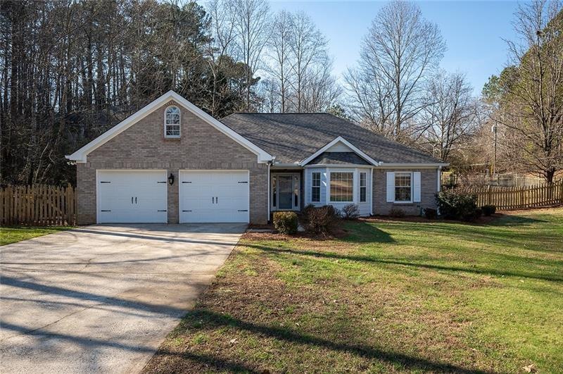 Brick ranch with NEW ROOF in North Forsyth High di