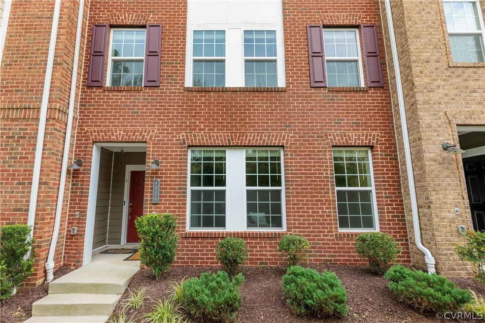 Welcome to 4328 Saunders Station Loop!