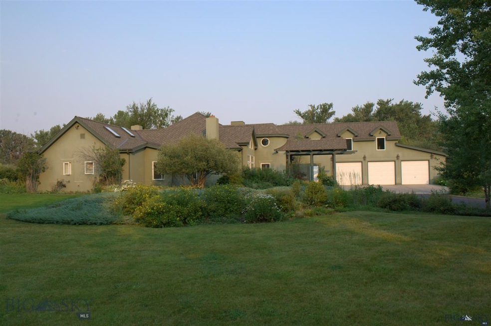 Beautiful estate lot
