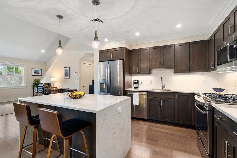 77 Court St unit 311, Newton, MA 02458 - photo 1