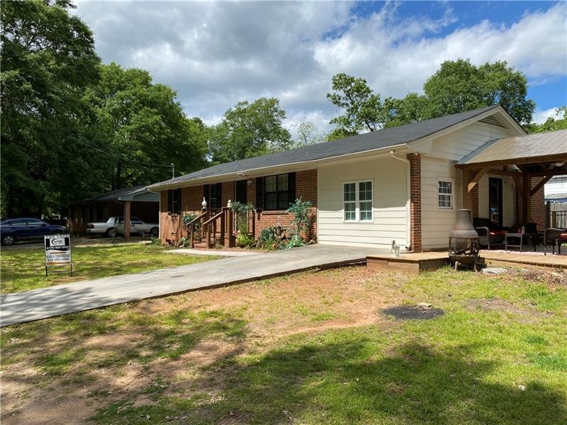 126 Capitol Ave, Winder, GA 30680 - photo 1