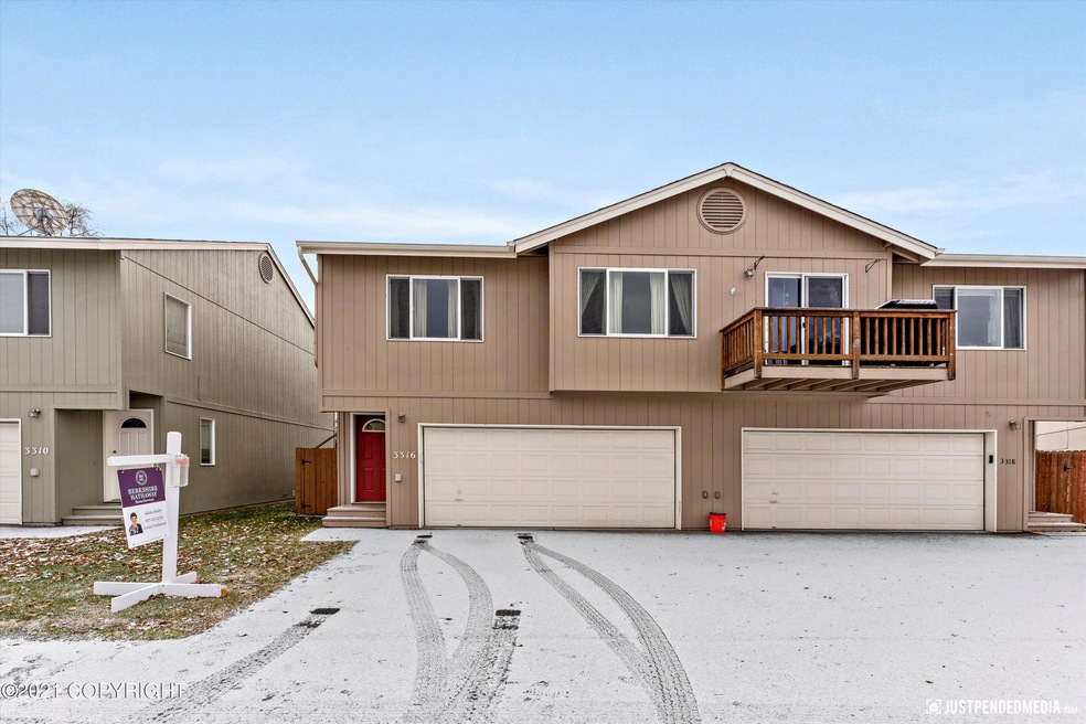 3316 Kendall Loop