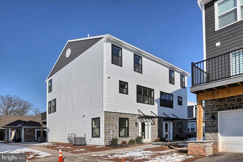 117 High Pointe Dr, Hummelstown, PA 17036 MLS PADA2031948