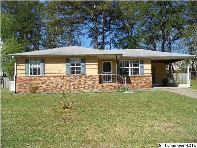 1736 2nd St NE, Center Point, AL 35215 - photo 1